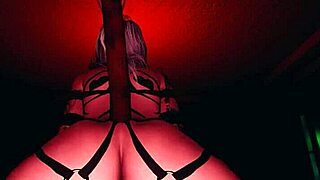 嘿，想POV干这个火辣恶魔女孩吗？