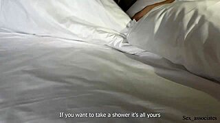 क्या तुमने मेरे गैंड में अपना लंड डाला जब मैं तुम्हारी सौतेली माँ थी और हम होटल में बेड शेयर कर रहे थे वॉयर स्पाई फक में?