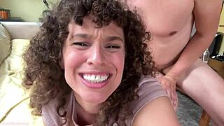 本物の義母と義息子が秘密に熱いセックスライフを更新