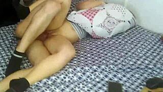 Ah, lütfen dur, arkadaşını üzerimden çek! 😩