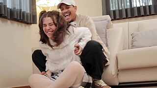 Masum kawaii okul kızı gibi seni sert sikme hayalleri kuruyorum rol yapmada