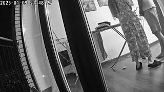 रील चीटिंग वाइफ हसबैंड के काम के घंटों में फ्रेंड से एनल छिपकर करती है