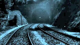 Lukisan Abjad Erotik Vintage Hidupkan Haba Retro