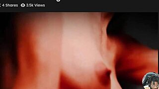 饥渴的朱诺和艾莉在紧身质量效应行动中屁股对屁股做爱