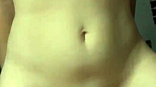 Брюнетка тин 18+ с большими сиськами дает deepthroat минет, потом ездит на монстр-члене