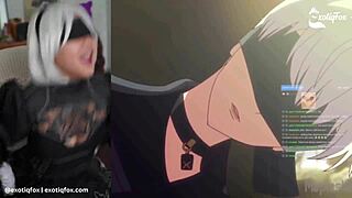 哇，这些骚货榨精！Exotiqfox独奏与尼尔和春丽