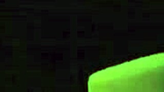 החלטתי להירגע עם הזו בבריכה לפאן רול 34! 🏊