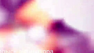 Ей, искаш ли да се гмурнеш в Експеримента с Miki3DX и пръскане?