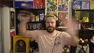 Brainwashing Suki oleh Trainer Empat Elemen dengan adegan fetish Avatar intens memek dan dominasi tetek besar