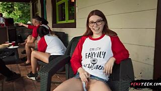 Семейный сбор с извращенной сводной сестрой