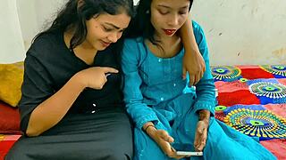 राहुल गर्लफ्रेंड और वाइफ के साथ थ्रीसम फक करता है