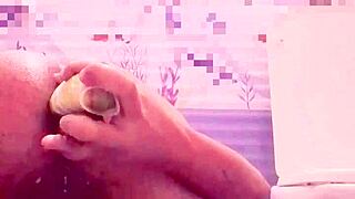 How Does That Cucumber Destroy Her Anal?