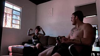 yo, sucking carmona while gaming, wanna join us?