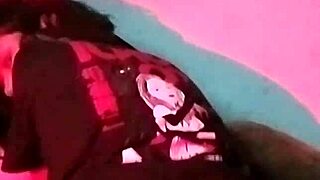Only women enjoy cartoon porn and toy play
