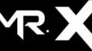 two asses next to each other in fashionbusiness e2 70