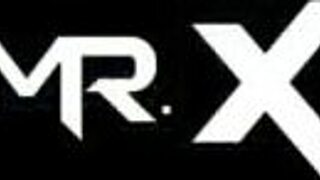 two asses next to each other in fashionbusiness e2 70