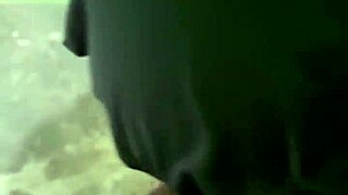 istriku di doggy tukang ojek sampai crot di pantat