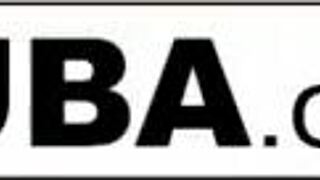 Csintalan Brooke sztriptíztáncos rúd szóló