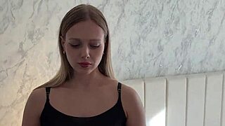 I want to fuck you like the brave courier, open your pussy for me