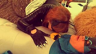 granny catwoman in fishnets SUCKS batman's huge cock hard