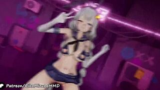 Akari Hoshizora's Dynamic Hip-Shaking Dance Sways Seductively