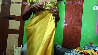 Watch Ammu flash her big natural boobs changing saree now!