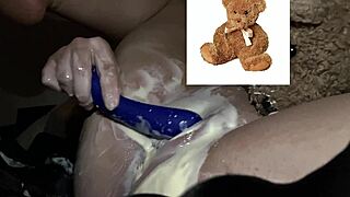 whoa kinky stepsis yogurt dildo masturbation so drippin wet! 🔥💦