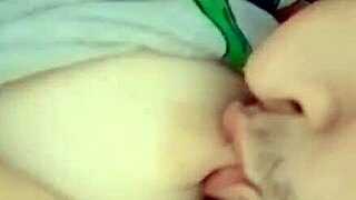 Linda Jovencita Es Bien Sumisa Se Deja Chupar Bien Rico La Vagina