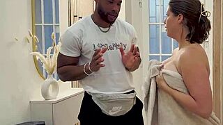 curvy milf takes bbc with squirting creampie