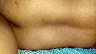 Mama loves that rough anal play