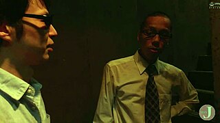 我的老板 Takase 女士用狗耳朵魔法变得顺从