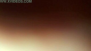 ¡Oye, él folla a la modelo caliente Laura justo después de que se despierte desnuda a su lado! 😏🔥